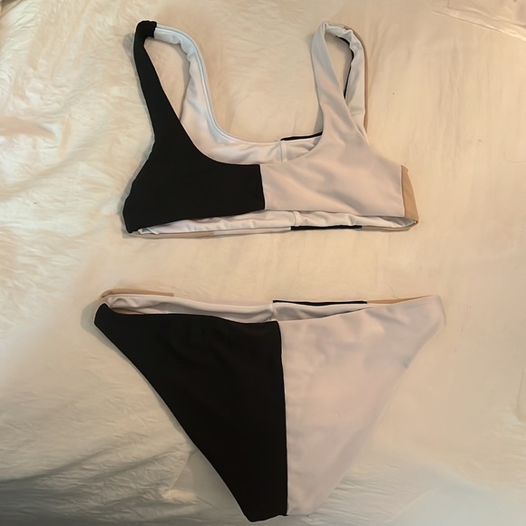 Color block bikini set - Picture 2 of 2